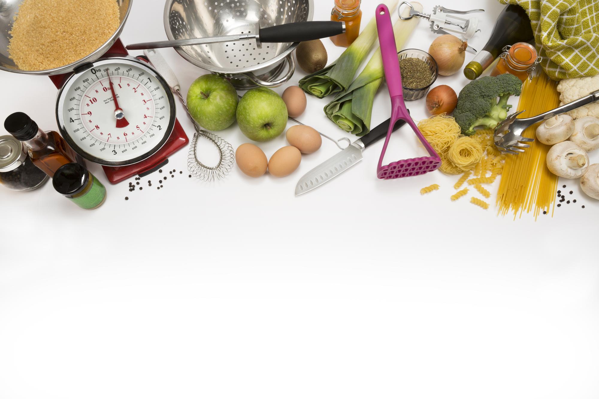 Stalai su paruoštais ingredientais mokymui